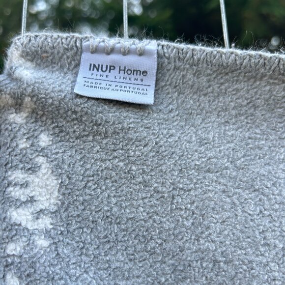 Inup Home Gray & White Throw Blanket • Tree Design Cotton Blend • Portugal‎ - Picture 2 of 5